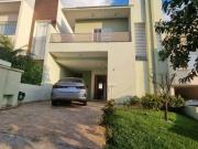 Casa de Condomínio com 3 Quartos e 4 banheiros à Venda,...