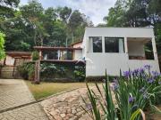 Casa de Condomínio com 3 Quartos e 4 banheiros à Venda,...