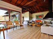 Casa de Condomínio com 3 Quartos e 4 banheiros à Venda,...