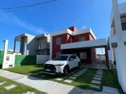 Casa de Condomínio com 3 Quartos e 4 banheiros à Venda,...