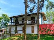 Casa de Condomínio com 3 Quartos e 4 banheiros à Venda,...