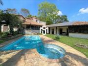 Casa de Condomínio com 3 Quartos e 4 banheiros à Venda,...