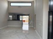 Casa de Condomínio com 3 Quartos e 4 banheiros para...