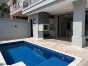 Casa de Condomínio com 3 Quartos e 5 banheiros à Venda,...