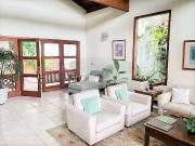 Casa de Condomínio com 3 Quartos e 5 banheiros à Venda,...