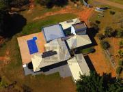 Casa de Condomínio com 3 Quartos e 5 banheiros à Venda,...