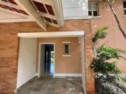 Casa de condomínio com 3 suítes, 175 m² venda por R$...