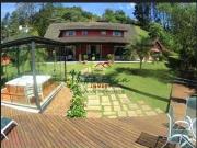 Casa de Condomínio com 4 dorms, Chácara Recanto Bela...