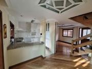 Casa de Condomínio com 4 Quartos 2 suítes 3 vagas 140m²