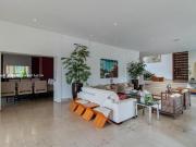 Casa de Condomínio com 4 quartos à venda em Barueri, no...