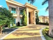 Casa de Condomínio com 4 quartos à venda em Barueri, no...