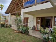 Casa de Condomínio com 4 quartos à venda em Belo...
