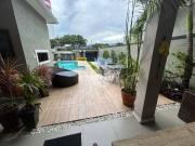 Casa de Condomínio com 4 Quartos e 4 banheiros à Venda,...