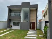 Casa de Condomínio com 4 Quartos e 4 banheiros à Venda,...