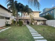 Casa de Condomínio com 4 Quartos e 5 banheiros à Venda,...