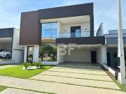 Casa de Condomínio com 4 Quartos e 5 banheiros à Venda,...