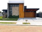 Casa de Condomínio com 4 Quartos e 5 banheiros à Venda,...