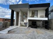 Casa de Condomínio com 4 Quartos e 5 banheiros à Venda,...