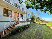 Casa de Condomínio com 4 Quartos e 5 banheiros à Venda,...