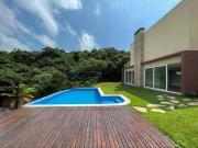 Casa de Condomínio com 4 Quartos e 6 banheiros à Venda,...