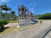 Casa de Condomínio com 4 Quartos e 6 banheiros para...