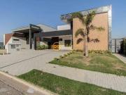 Casa de Condomínio com 4 Quartos, todos Suítes à venda,...