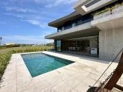 Casa de Condomínio com 5 quartos à venda em Capão Da...