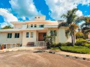 Casa de Condomínio com 5 Quartos e 10 banheiros à Venda,...