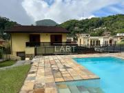 Casa de Condomínio com 5 Quartos e 1 banheiro à Venda,...