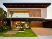 Casa de Condomínio com 5 Quartos e 6 banheiros à Venda,...