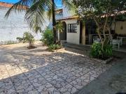 Casa de Condomínio com 5 Quartos e 6 banheiros à Venda,...