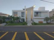 Casa de Condomínio com 5 Quartos e 6 banheiros à Venda,...