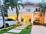 Casa de Condomínio com 5 Quartos e 8 banheiros à Venda,...