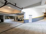 Casa de condomínio com 600m², 4 quartos sendo 4 suítes à...