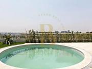 Casa de condomínio com 603 m², 4 quartos sendo 4 suítes...