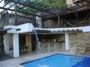 Casa de Condomínio com 6 Quartos e 7 banheiros à Venda,...