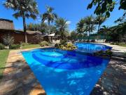 Casa de Condomínio com 6 quartos, Jardim Acapulco,...