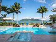 Casa de Condomínio com 8 quartos à venda em...