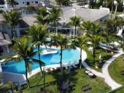 Casa de Condomínio com 9 quartos, Jardim Acapulco,...