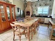 Casa de condomínio de luxo com 4 quartos e 4 suítes no...