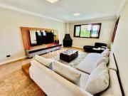 Casa de condomínio em Alameda Áustria Alphaville...