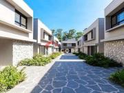 Casa de condomínio em Alameda Calicut Chácara Santo...