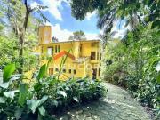 Casa de condomínio em Alameda Clio Condomínio Iolanda...