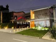 Casa de condomínio em Alameda Corvina Alphaville Santana...