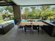 Casa de condomínio em Alameda Maringá Alphaville Santana...