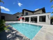 Casa de condomínio em Alameda República Dominicana...