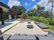 Casa de condomínio em Alameda Uruguai Alphaville...