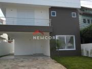 Casa de condomínio em Avenida Edgar Pires de Castro... Casa de condomínio em Avenida Edgar Pires de Castro...