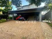 Casa de condomínio em Avenida Irineu Bastos Residencial...