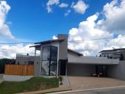 Casa de condomínio em Avenida Laranjal Paulista...